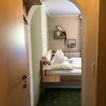 Gaestehaus Kloiberguetl 4*