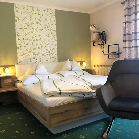 Gaestehaus Kloiberguetl Casa de hóspedes 4*