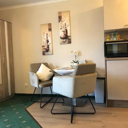 Gaestehaus Kloiberguetl Casa de hóspedes 4*