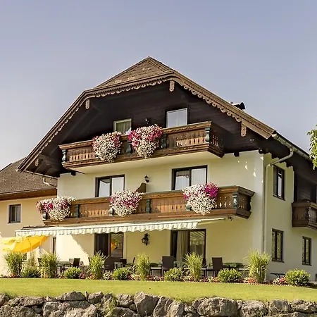 بيت ضيافة Gaestehaus Kloiberguetl 4*