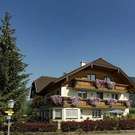Gaestehaus Kloiberguetl 4* Sankt Gilgen